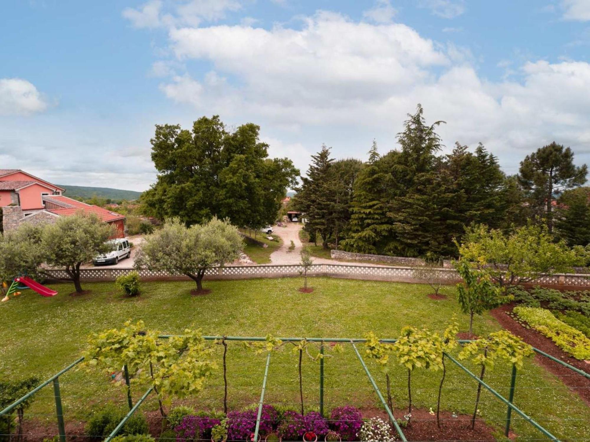 Apartment Gaia Labin  Buitenkant foto